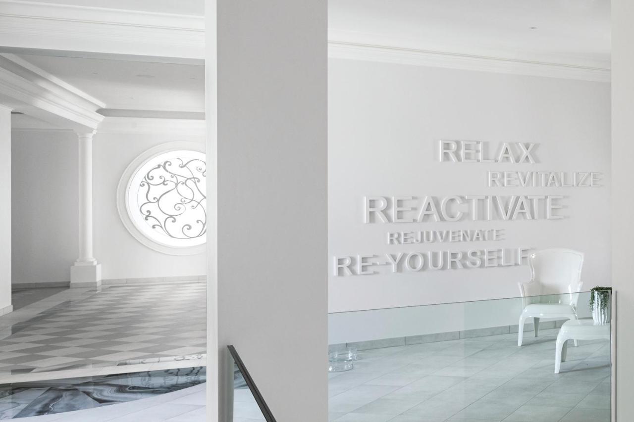 Grand Hotel Trieste & Victoria Abano Terme Esterno foto The lobby of the hotel
