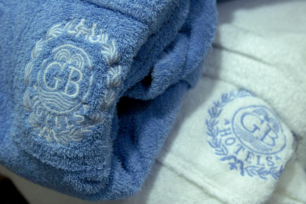 Grand Hotel Trieste & Victoria Abano Terme Esterno foto Towels